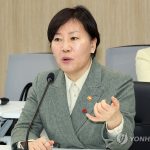 Agriculture Minister Song Mi-ryung Explores Food Export Opportunities in UAE and Singapore